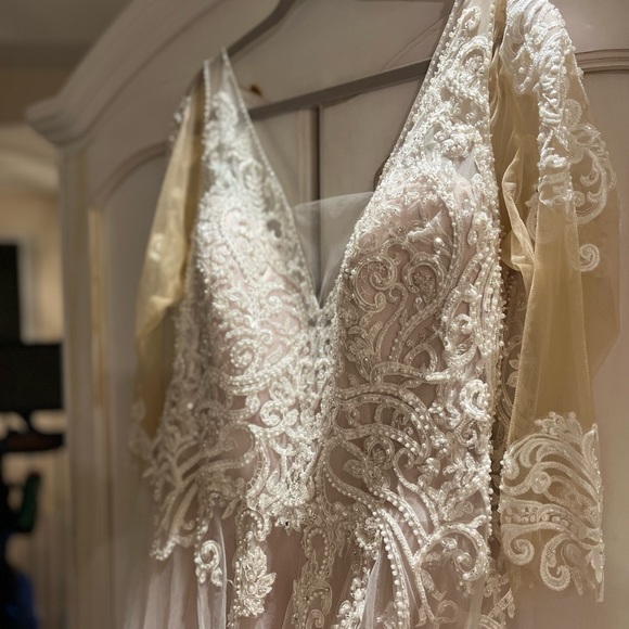 Mori Lee Dresses & Skirts - New-never worn wedding Dress
